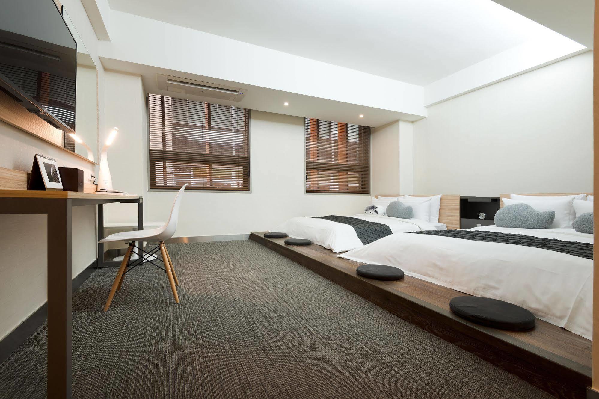 Metro Hotel Myeongdong Seul Zewnętrze zdjęcie