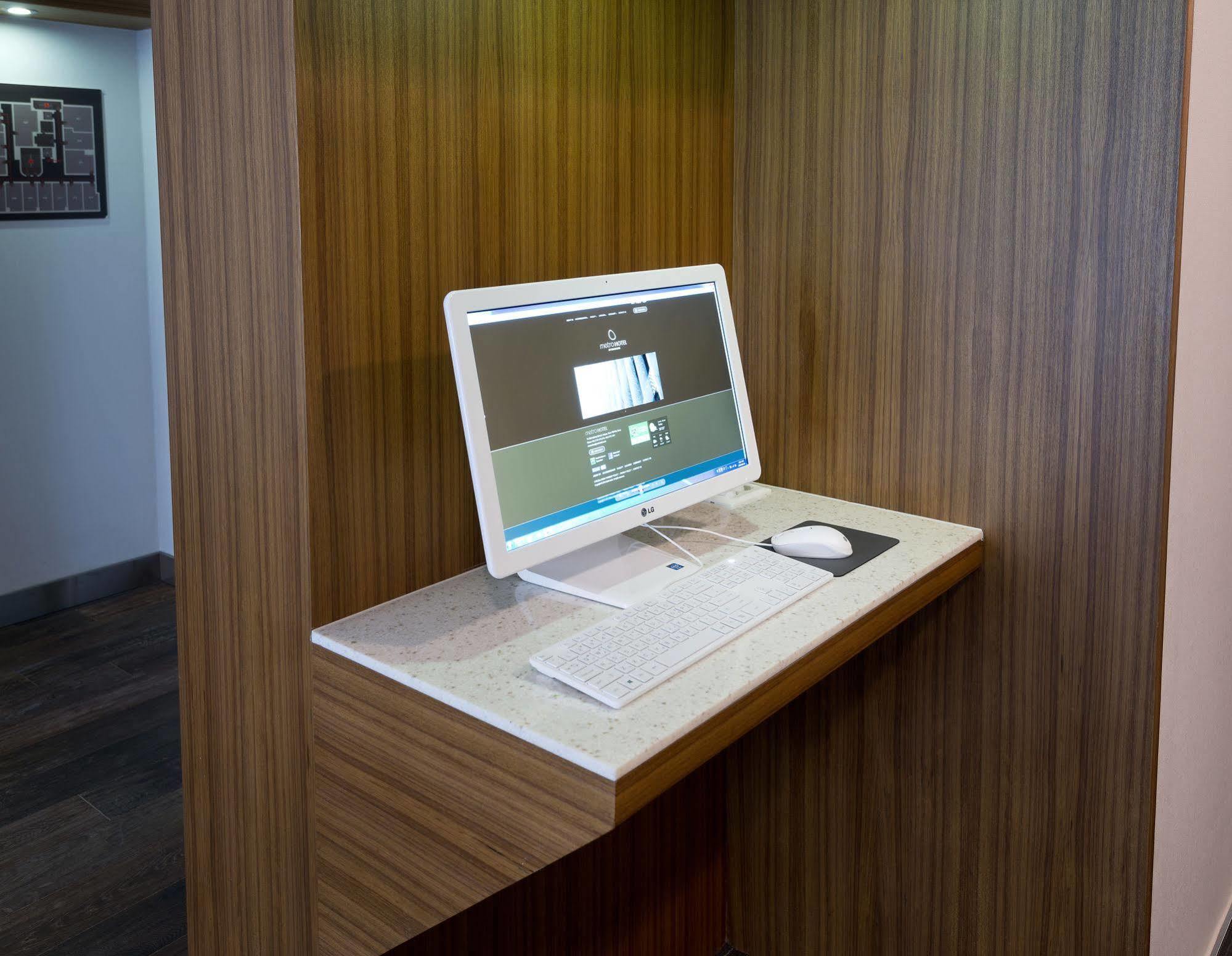 Metro Hotel Myeongdong Seul Zewnętrze zdjęcie